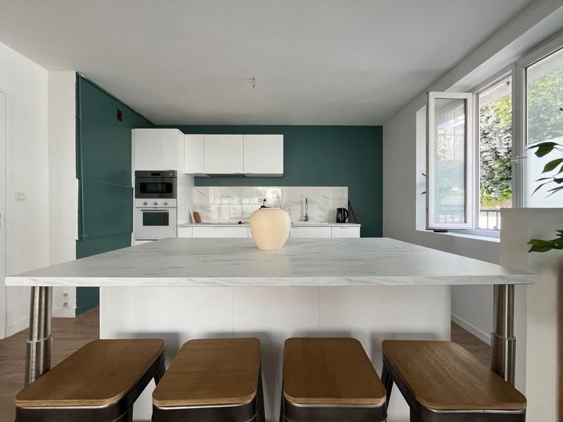 Appartement - 96 m² - 4 pièces