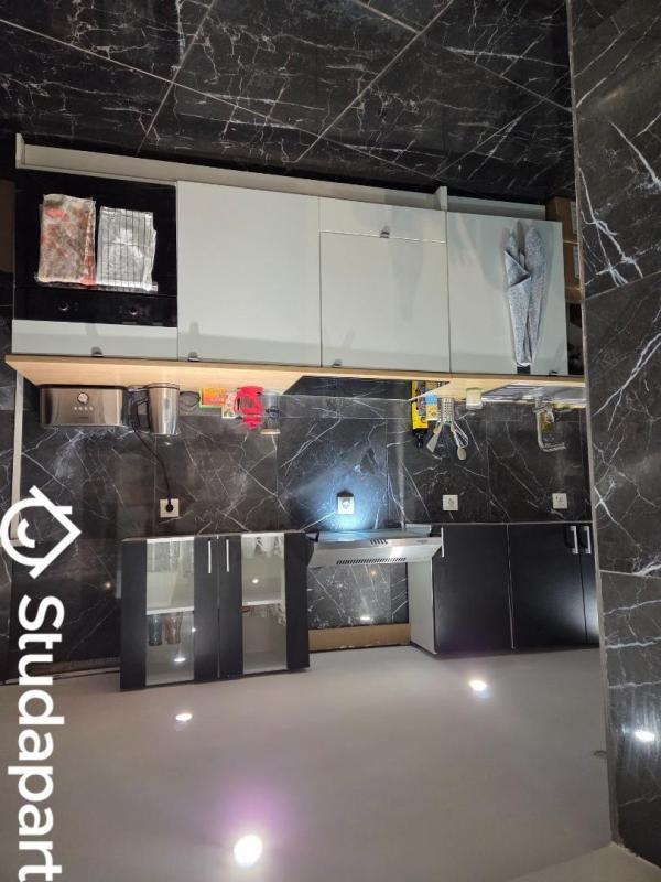 Chambre - 16 m² - 1 pièce