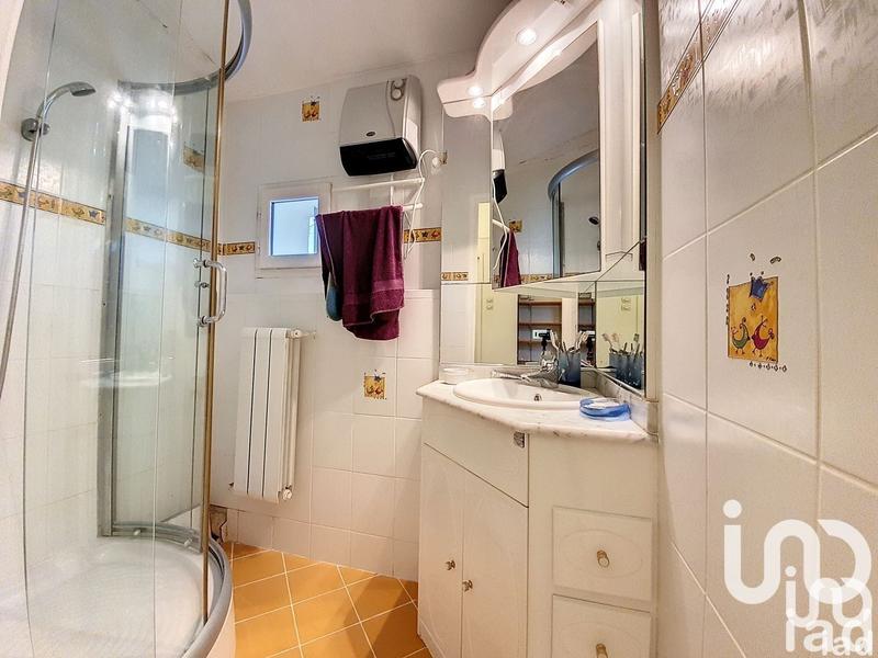 Maison - 215 m² - 6 pièces