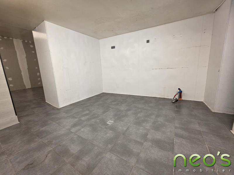 Maison - 263 m² - 12 pièces