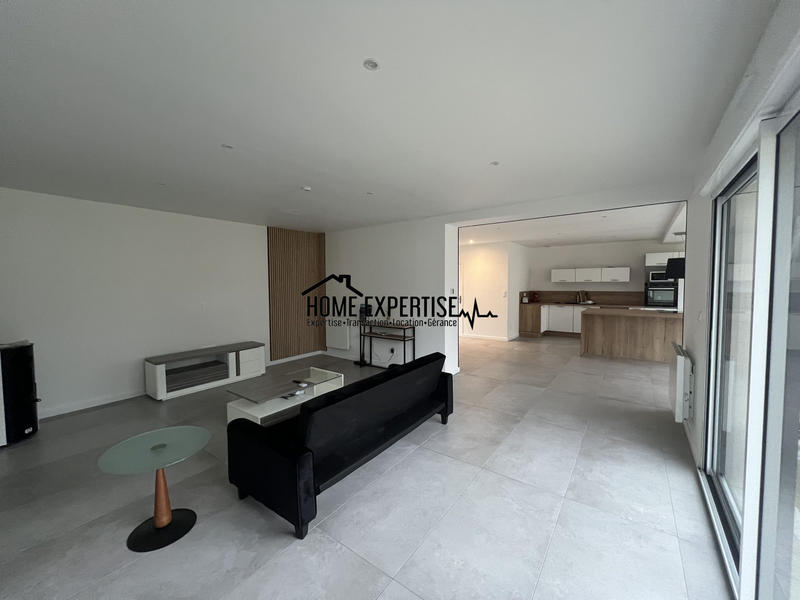 Maison - 145 m² - 5 pièces