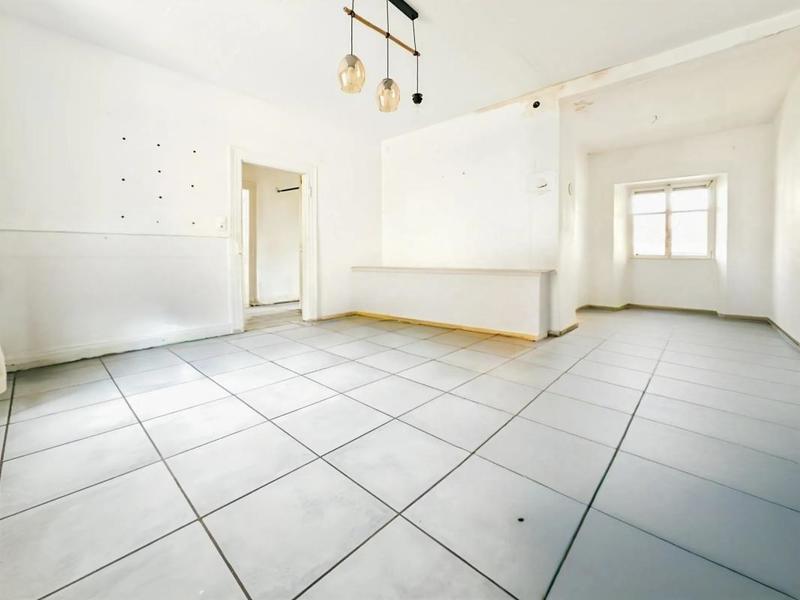 Maison - 102 m² - 5 pièces