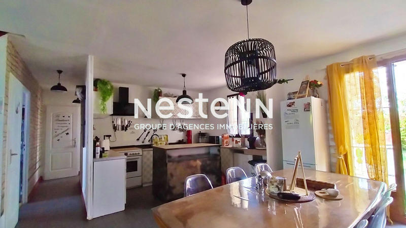 Maison - 110 m² - 6 pièces