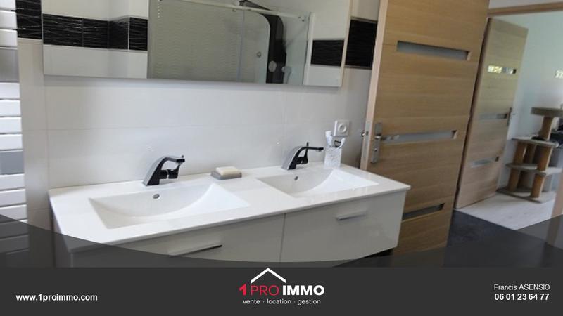 Villa - 90 m² - 4 pièces