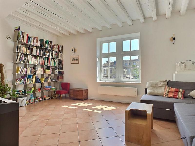 Appartement - 85 m² - 3 pièces