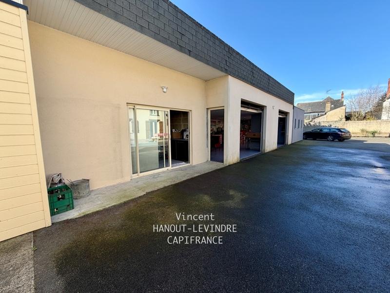 Maison - 264 m² - 10 pièces