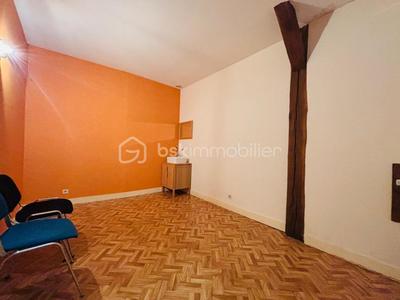 Local d'activité / Entrepôt - 72 m² - 7 pièces