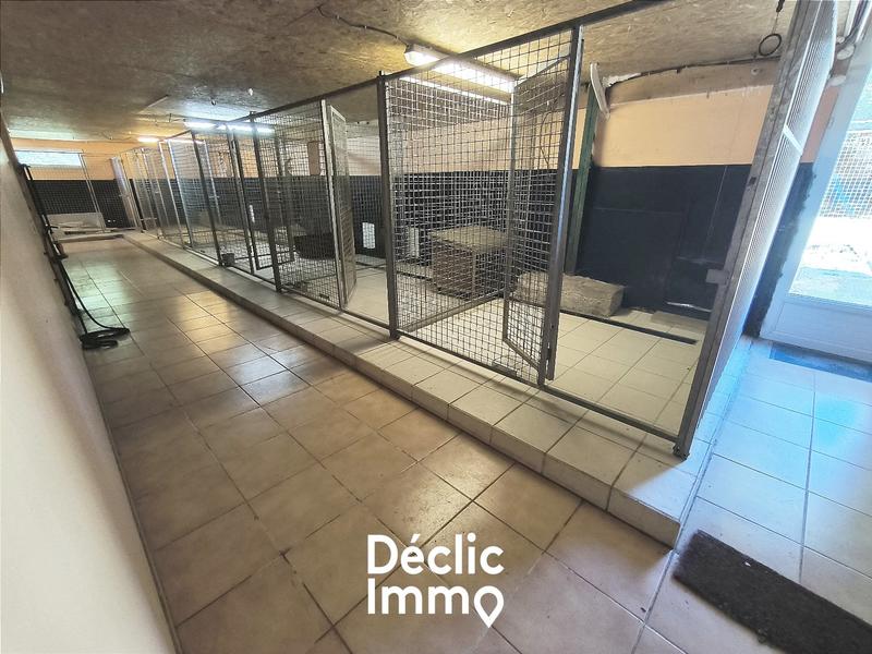 Maison - 180 m² - 6 pièces