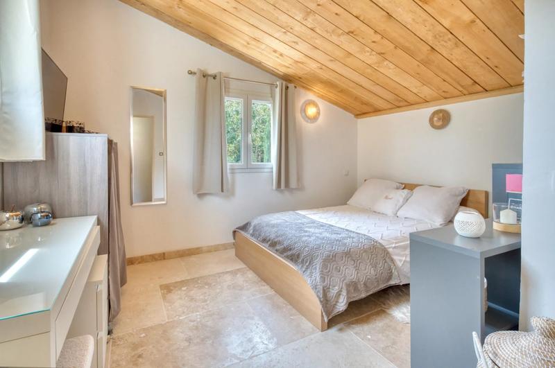 Maison de domaine équestre - 524 m² - 9 pièces