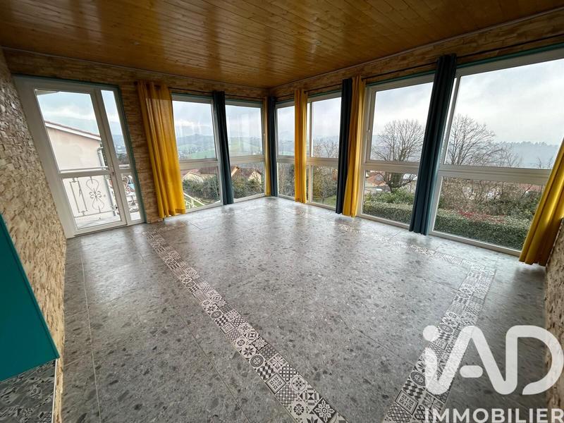 Maison - 141 m² - 6 pièces