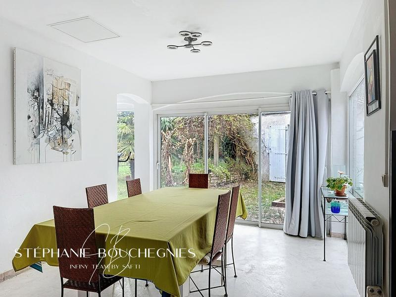 Maison - 176 m² - 7 pièces