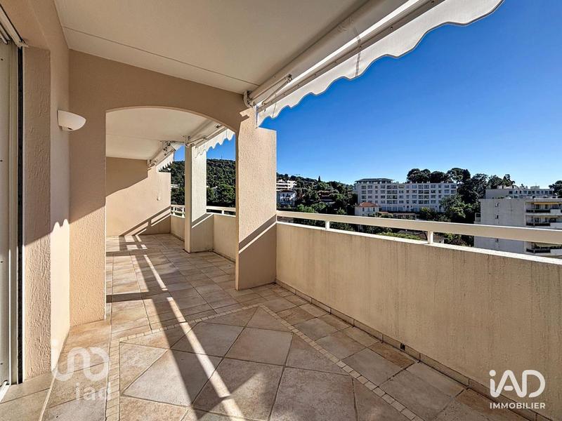 Appartement - 95 m² - 4 pièces