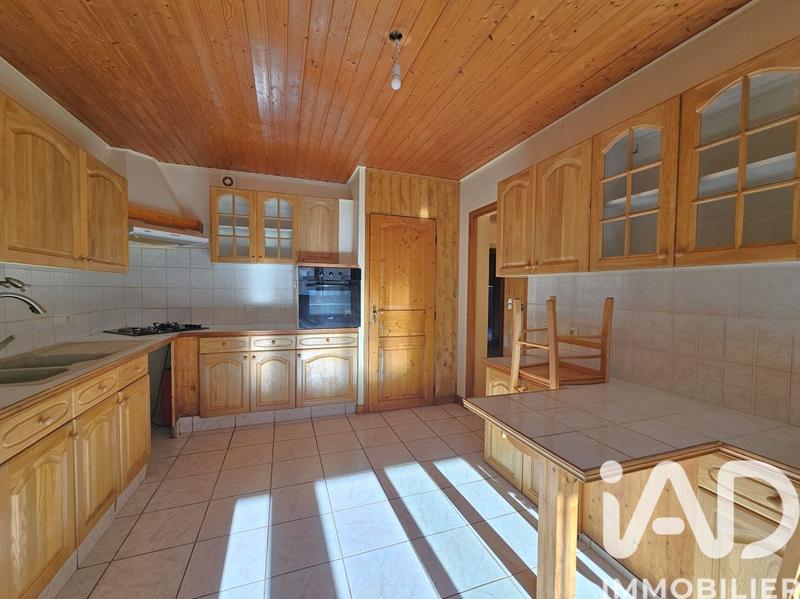 Appartement - 82 m² - 4 pièces