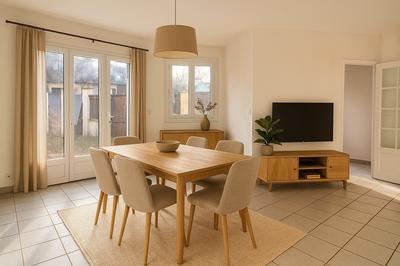 Maison - 102 m² - 4 pièces