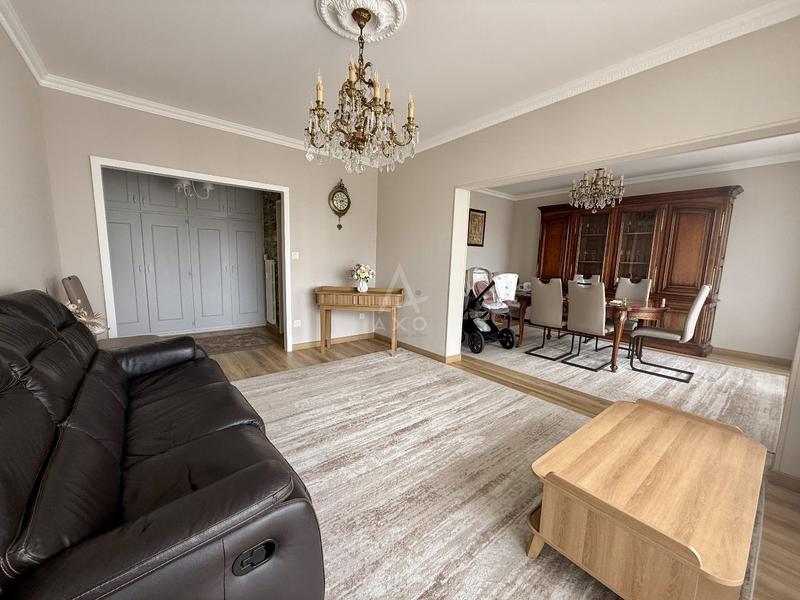 Appartement - 92 m² - 4 pièces