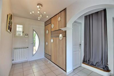 Maison - 200 m² - 5 pièces