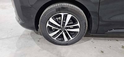 Peugeot Traveller m BlueHDi 180ch s&amp;S Eat8 Business