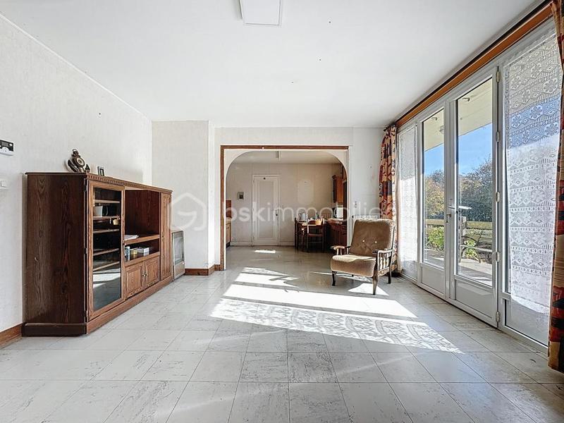 Maison - 170 m² - 7 pièces