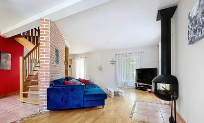 Maison - 150 m² - 7 pièces