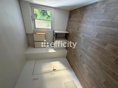 Appartement - 15 m² - 1 pièce