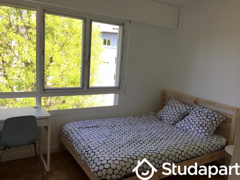 Chambre - 10 m² - 1 pièce