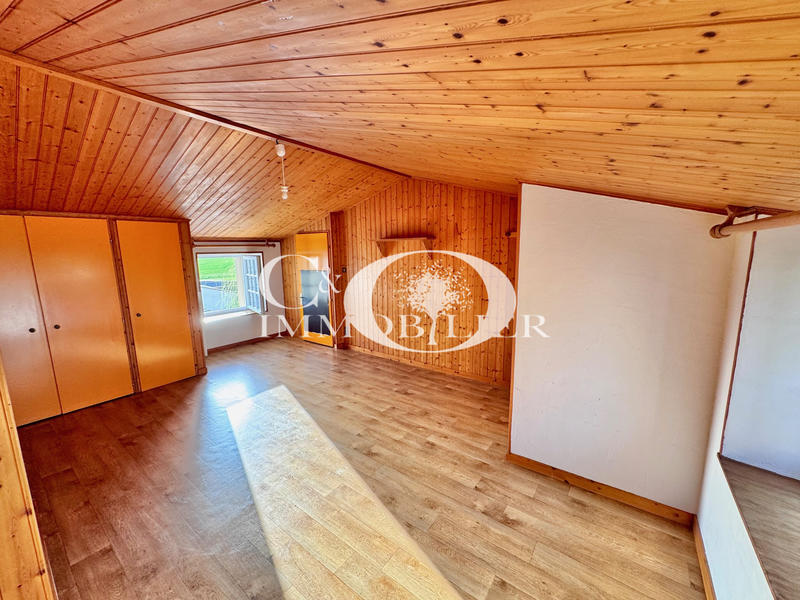 Maison - 153 m² - 7 pièces