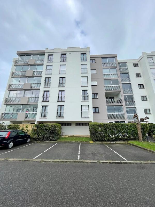 Studio - 35 m² - 1 pièce