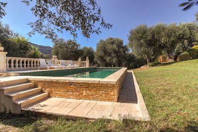 Villa - 136 m² - 6 pièces