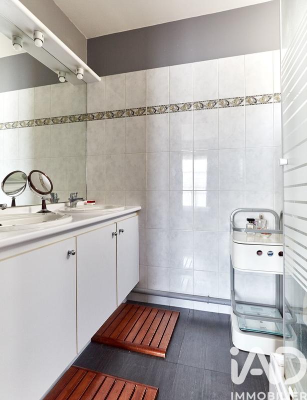 Maison - 127 m² - 6 pièces