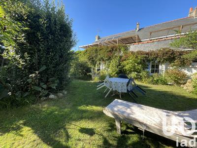 Maison - 275 m² - 11 pièces