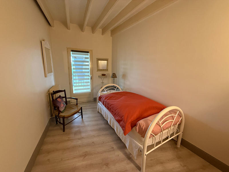 Maison - 259 m² - 7 pièces