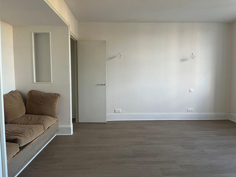 Maison - 211 m² - 6 pièces