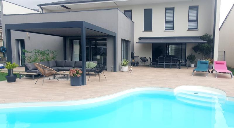 Maison contemporaine - 190 m² - 6 pièces