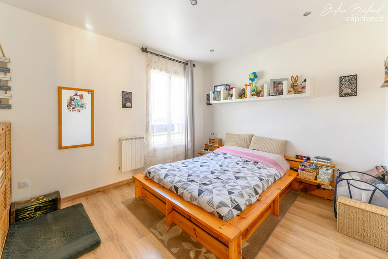 Maison - 86 m² - 5 pièces