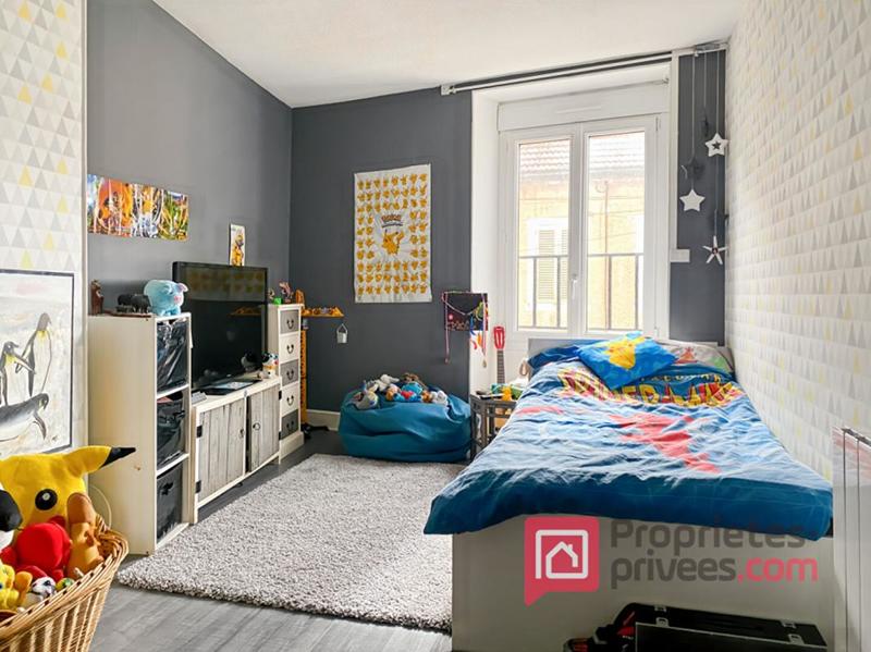 Maison - 175 m² - 9 pièces