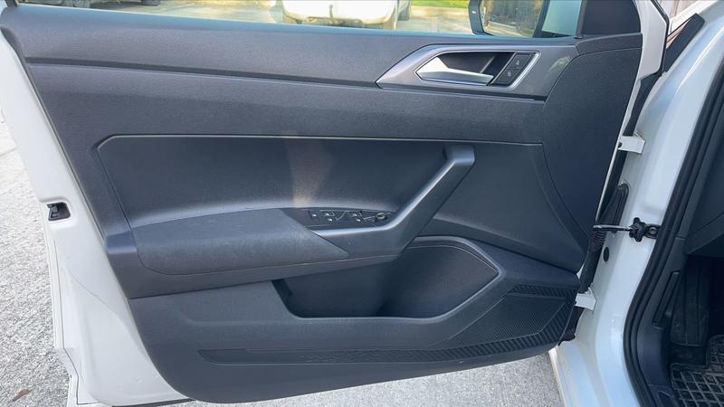 Volkswagen Polo VI 1.0 Tsi 95 Confortline