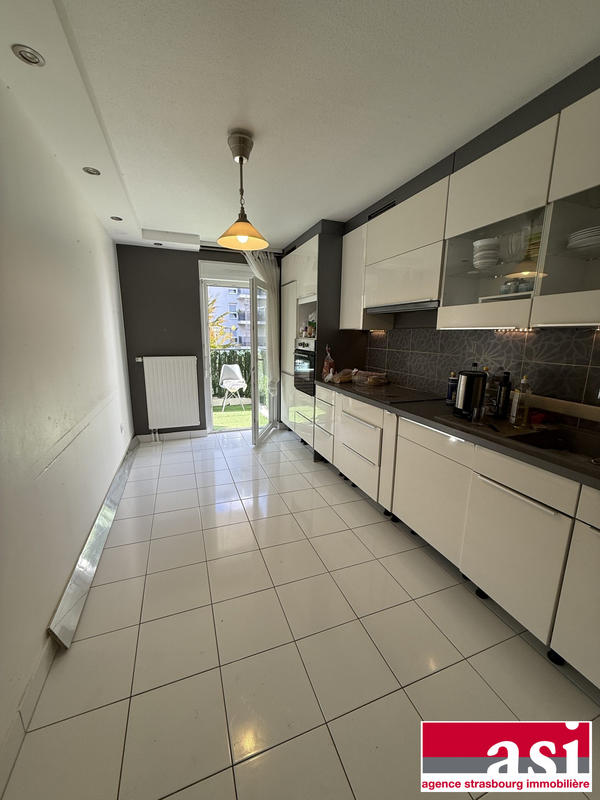 Appartement - 97 m² - 4 pièces