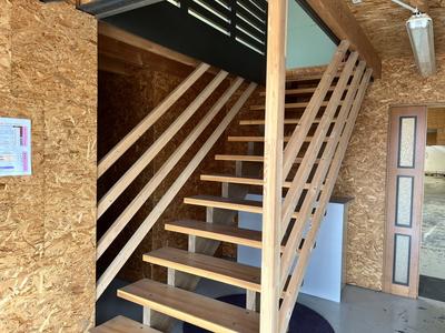 Local d'activités - 1 334 m²