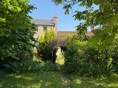 Maison - 103 m² - 4 pièces