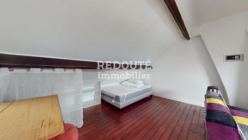 Studio - 27 m² - 1 pièce