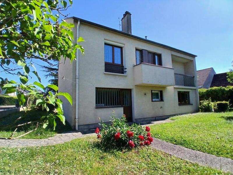 Maison - 186 m² - 7 pièces