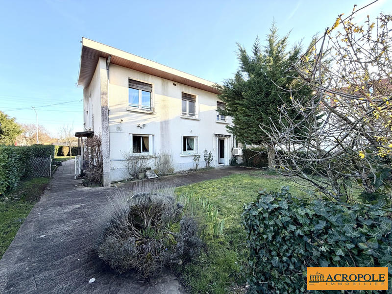 Maison - 130 m² - 6 pièces