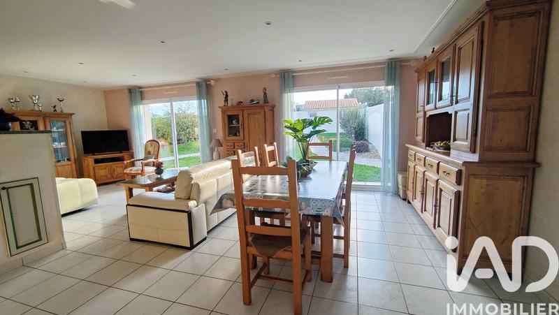 Maison - 104 m² - 5 pièces