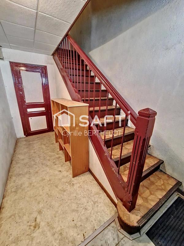 Maison - 150 m² - 8 pièces