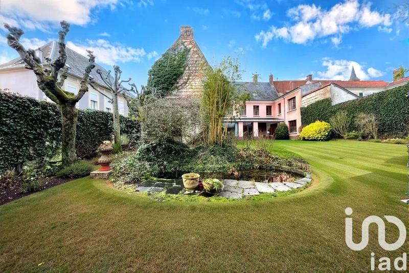 Maison - 438 m² - 14 pièces