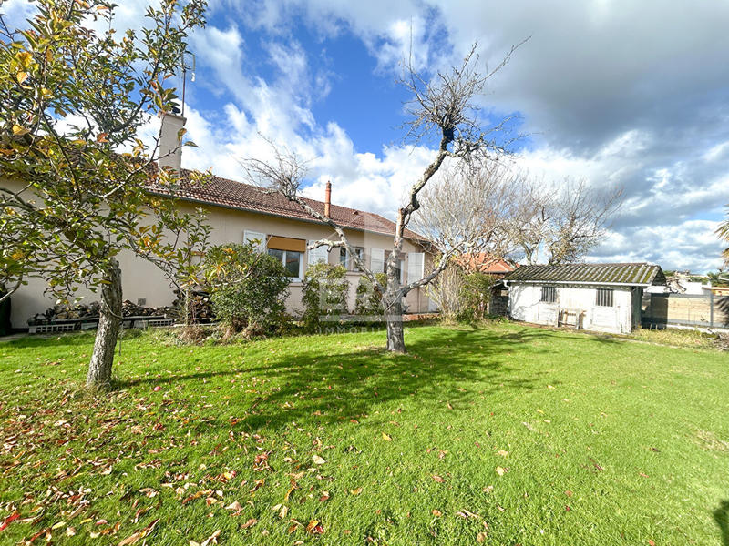 Maison - 110 m² - 4 pièces