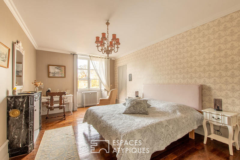 Demeure - 494 m² - 21 pièces