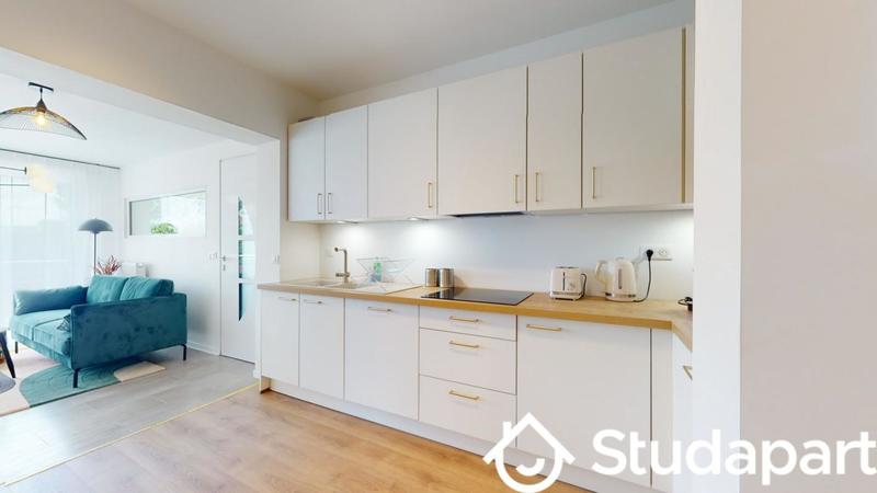 Chambre - 12 m² - 1 pièce