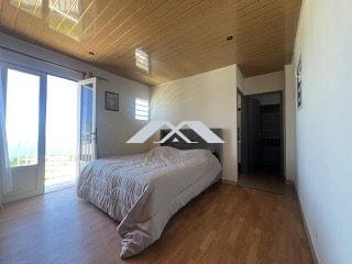 Maison traditionnelle - 105 m² - 7 pièces