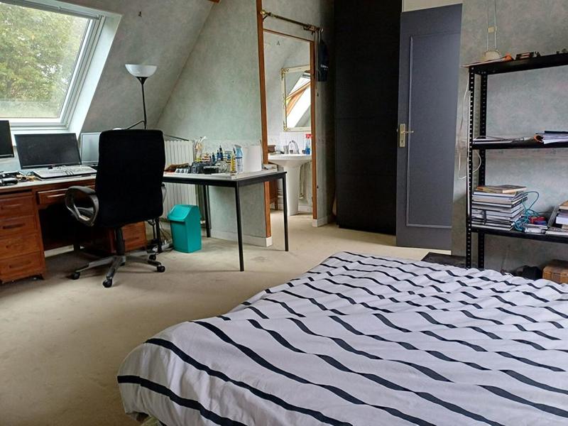 Maison - 243 m² - 8 pièces